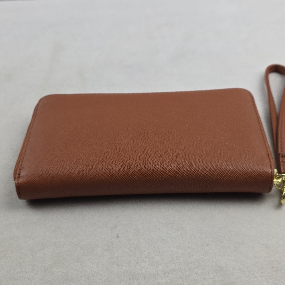 Steve‎ Madden Tan Wristlet Zip Wallet 16 Card Slots - Picture 3 of 7